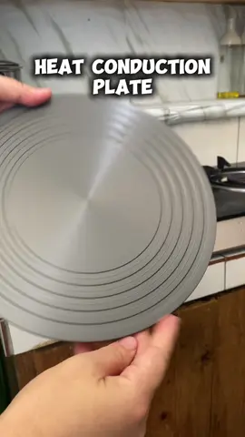 Heat conduction plate protection na din sa nonstick pan para hindi mangitim✨#heatconductionplate #plateheatconducting #kitchenfinds #homefinds 