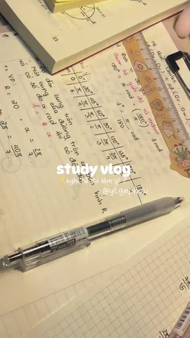 Toán 11 thì nên học kĩ phần nào hơn ta #studyvlog #xuhuong 