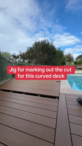 Came up with this jig for makring out the cut on this curved deck #carpentry #deck #deckbuilding #building #worklife 