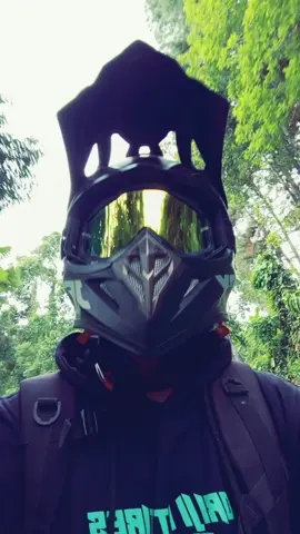main di hutan pinus ⛺#mentahanvideo #storybolabulu #wrblack #supermotoganteng 