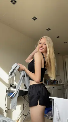 random entwurf weil hab keine guten Videos grad hahaha #draft #dancing #goodvibes #happy #makeup #fitcheck #outfit #hair 