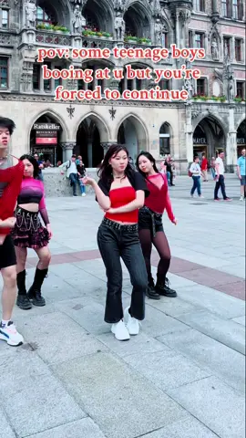 if you listen closely you can hear them insulting us 🤝😊👀 #supernova #aespa #ningning #dance #dancecover #kpopcover #kpopinpublic #kpopingermany 