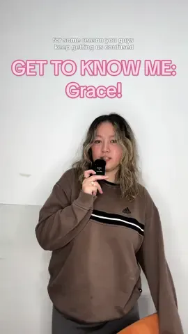 Get to know Grace our photographer and online collection specialist ❤️‍🔥🤭 #secondhand #vintage #fashion #thrifted #preloved #retail #shopping #clothing #wellington #nz #minimic #microphone #gettoknowme 