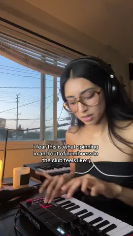 this is what happens when u combine konnakal (carnatic vocal rhythm) + jersey club and a lotttta reverb 🧪 #newmusic #singersongwritersoftiktok #femaleproducer #electronicmusic #singersongwriter 
