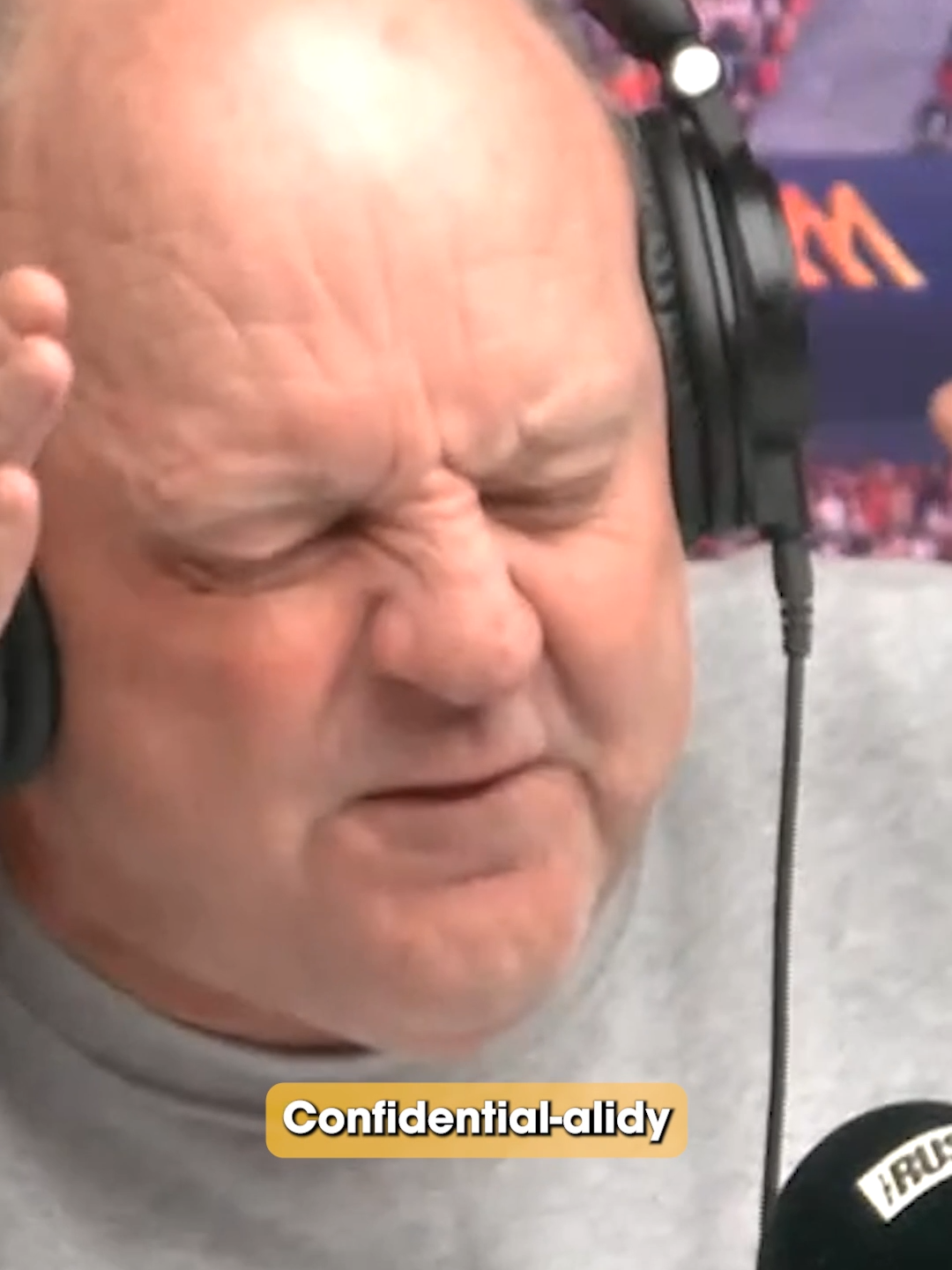 Billy’s first minute back on radio went exactly how you’d expect it to go… #fyp #rushhour #jbandbilly #billybrownless