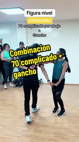 ¿Puedes sacar esta combinacion? #salsa #clase #vueltas #tutorial #salsacubana #timba #casino #salsacubana #salsacasino #rumba #fiesta #social #patipami #fyp #fy #parati #AprendeEnTikTok #soycreador #creadordebaile #creadordesalsa #vueltasdesalsa #baileenpareja #tutorialdevueltasdesalsa #cdmx #cuba #peru #mexico #mx #abrequevoy 