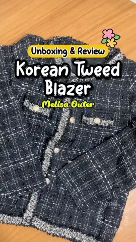 Paling anti sama tweed blazer kaya gini karena bikin look fashion jadi makin classic & elegan😍 #unboxing #tweedblazer #koreanoutfit #blazer #cardigan #ootdfashion #fyp 
