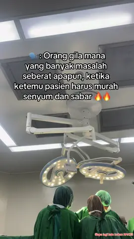 masalah pribadi dikesampingkan dulu #perawat #perawatindonesia #perawattiktok #nakes #storynakes #keperawatan #oranggilamana #pasien #rumahsakit #sadvibes #fouryoupage #menyalaabangkuh🔥 #fyp #fypシ゚viral 