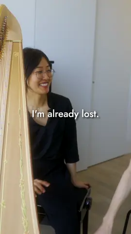 Pedals (Harp vs Piano!) 😲 Did you know that the pedal harp has 5 pedals, that control pitches?? I talked to Anaëlle Tourret at the @Elbphilharmonie about the instrument’s fascinating features. She is the principal harpist of the NDR Elbphilharmonie Orchestra. #harp #piano #pedal #music #classical #hamburg #germany #elbphilharmonie