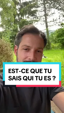 J’ai une question pour toi : qui es-tu ? 👇🏻👇🏻 Lorsque tu as un corps, le corps, lui, ne sait pas que c’est un corps… mais toi, penses-tu que tu es ce corps ? #conscience #consciencespirituelle #spiritualité 