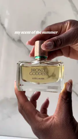 smelling good alllll summer long 💛 @Estée Lauder #giftedbyestéelauder #fyp #fragrance #fragrancetiktok 