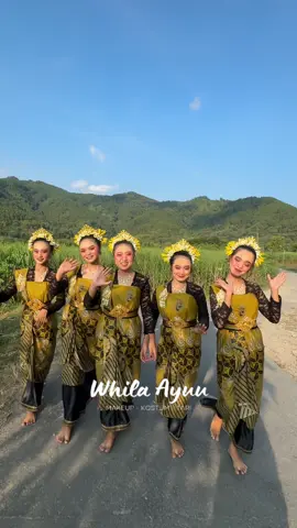 New costume💛🖤💛 #sewakostumponorogo #sewakostumtari #sewakostumadat 