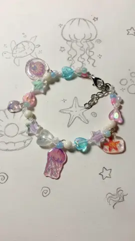 ˚｡𖦹Lets make Sea Bracelet 🪼🪸🐚🫧🩵 #shrinkydink #bracelet #DIY #handmade #beads