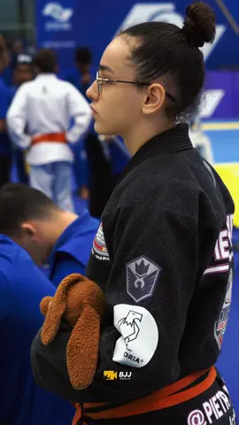 Nesse fim de semana a nossa atleta Pietra Ribeiro competiu no circuito paulista e acabou se consagrando vice-campeã Paulista! 🥈 #fyp #foryou #foryoupage #fy #fypage #jiujitsu #bjj 