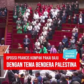 Oposisi Prancis dari grup La France Insoumise kompak memakai baju dengan tema warna bendera Palestina: hitam, merah, putih dan hijau ketika persidangan pada Selasa, 4 Juni 2024.