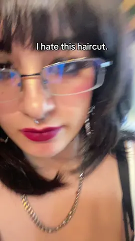 I asked for a wolfcut and now I look like a Karen. Screaming and crying Gonna fix them tomorrow (keep you uptaded) #haircut #haircutfail #wolfcut #fyp #viral #perte #foryou #goth #emo #fypシ #alternativegirl #egirl 