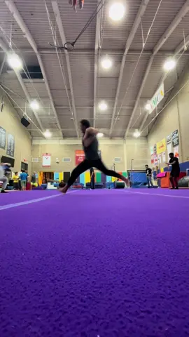 Needed more tuck Not enough tuck Didnt tuck that time #breakdancing #flipping #fails #flip #bail