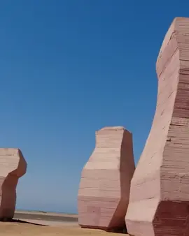 نهر من الجنة يسقط في سيناء.. مجرى مائي غامض يظهر فجأة في أرض الفيروز.. زلزال ضخم خلق شريان حياة جديد