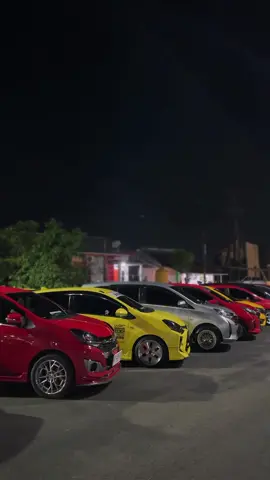 hanya sekedar kumpul biasa dan menjalin salin silahturahmi SHIMARU community..#platku #tarakan #community #car #fyppppppppppppppppppppppp #fypage @SHIMARU.COMMUNITY TARAKAN 