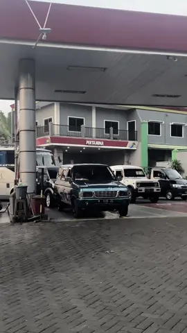 Pesona mobil tua ditangan anak muda🤩🔥#panthercumicumi #cumicumidarat #pantherindonesiacommunity #panthermania 