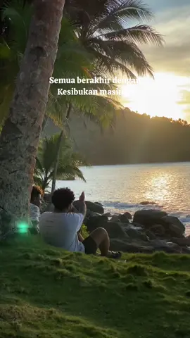 Good friends #sentani_jayapura_papua #fyp #pantai #doromena #temanhealing #sunset 