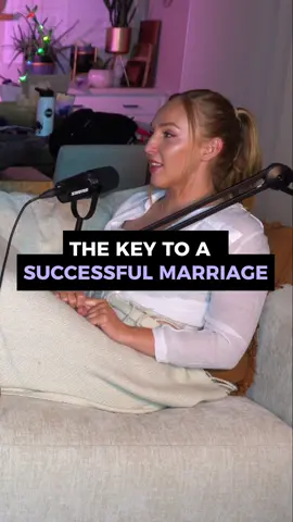 Don’t ever let somebody tell you that being a stay at home mom isn’t a full-time job!👏 ##Relationship##marriage##sahm##podcast##badtherapy