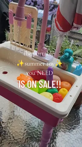 Love how portable this mini kitchen sink is!  #creatorsearchinsights #babiestiktok #trendingbabyproducts #babyproducts 