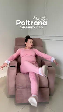 Comenta: Eu quero que te mando o link!! Poltrona de amamentação perfeita existe e eu posso provar, ela veio la da @poltronasdamie e foi o melhor investimento que eu fiz pra ter esse momento tao perfeito que é a amamentação com conforto e aconchego pra nutrir o ser que gerei por 9 meses 🥰 O modelo que escolhi esta no link da minha bio @thalianesartori e nao esquece que voce tem cupom de desconto: THALIANE  O cupon pode ser aplicado em todas as poltronas do site!!  Boas compras mamaẽs  