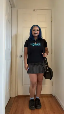 Guess my favorite color i bet u cant #OOTD #fitcheck #alt #alternative #goth #mallgoth #coraline 