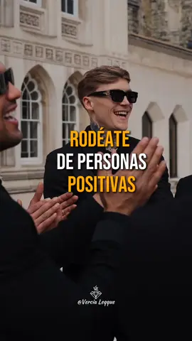 😃🫂💯✨ #desarrollopersonal #emprendedores #negocios #calidaddevida #exito #metas #abundacia #mujerbrillantevl #creandoactivos📈 #actitudmillonaria 