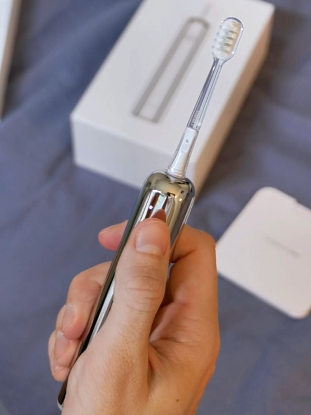 If you're in the market for a toothbrush, Laifen provides a different kind of brushing experience#laifen #laifenwave #toothbrush #gift #fpy