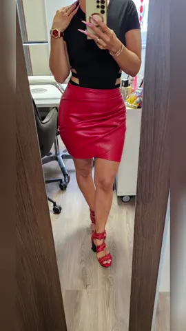 #outfit #makeup #hair #nagelstudio #sommer 