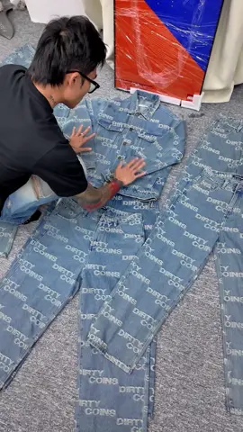 Set này dễ phối đi học đi làm đi đâu cũng được  #jeans #jacket #dirtycoins #fyp #streetwear #streetwearstyle #xuhuong #xuhuongtiktok 