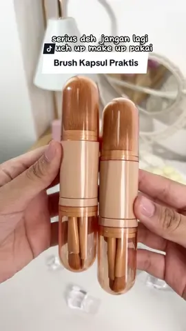Wahh brush travel yang praktis bikin ngga ribet saat bepergian, yuk checkout sekarang!! #maange #maangebeauty #rekomendasi #racuntiktok #racunintiktok #beautytools #maangetools #maangebrush #makeupbrush #maangebrushset #maangetravelbrush #maangebrushkapsul #brushkapsul 