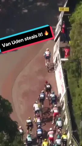 Casper van Uden takes Stage 2 at the ZLM Tour 🔥 #roadcycling #cycling 
