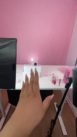 Be sure to register!! I will see you guys at 7pm CT! #foryou #trending #SmallBusiness #tiktokshopsummersale #blush #lipglossbusines  #creatorsearchinsights 