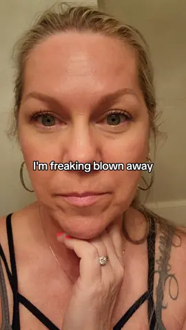 STOP IT! LOOK AT MY UNDER EYE!?! Less than 10 minutes. I havent applied makeup or anything yet, but this ISH is amazing! wow wow!#eyebags #undereyewrinkles #peterthomasrothinstantfirmeye #peterthomasroth #firmingeyecream 