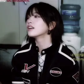 short messy haired yujin is my roman empire🏛️ #fyp #kpop #foryou #yujin #ive #viral 