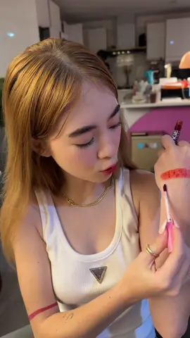 Aalis nanaman ng walang liptint @sofiaasmithh6_ @Ali #mannixfam  #prestigeinternational #prestigeinternationalofficial #mannixcaranchoofficial #prestigeliptint #affordableliptint #affordablemakeup