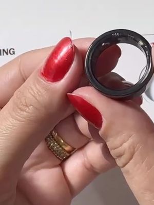 Improve your Health & Fitness with the Smart Ring from Divlux.