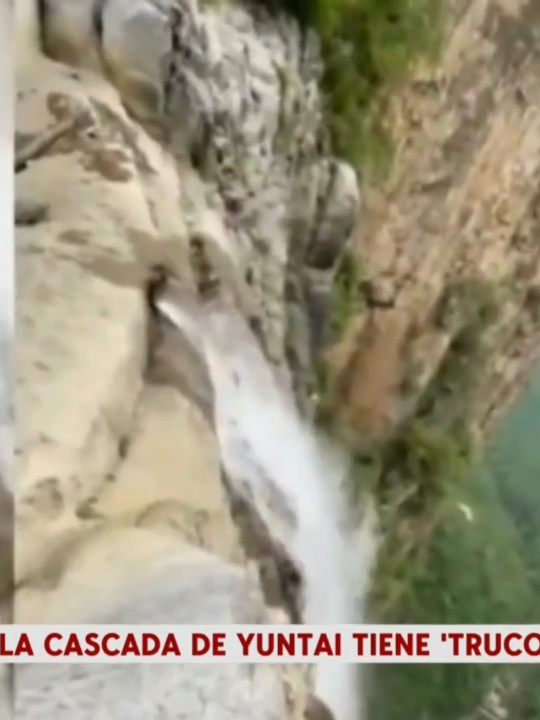 La cascada más grande de China ha resultado ser un 'fake': un grupo de visitantes descubre un tubería gracias a un dron #noticiastiktok #noticiascuatro #noticias #news