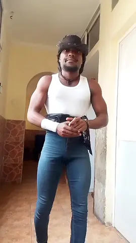 good vibes 🤠  #cowboydacidade #cowboy #nhanhadas #tiktokangola🇦🇴 #estilomasculino #luandaangola😍🇦🇴 