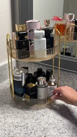 Love this 2 tier rotating organizer 🤍 #TTSACL #tiktokshopsummersale #dealsforyoudays #organization #organizedhome #organize #makeuporganizer #perfumetiktok #tiktokshopfinds 