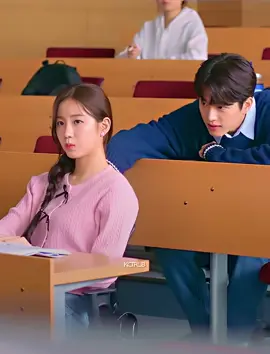 i forgot to talk about #CaffeineRomance since then, but it was cute and CONFUSING😭😭 is that even a happy ending??? happier than in snap and spark, that's for sure🫂 #snapandspark #snapandsparkkdrama #wooyeon #parkjinkyung #fypシ゚ #ghost9jinwoo #wooah #kdramaromcom #shortkdrama #ediyacoffee 