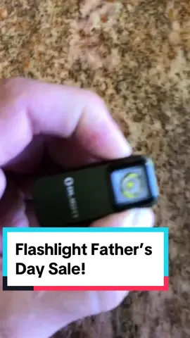 The Olight Oclip mini flashlight is on sale for Father’s Day! #flashlight #olight #oclip #sale #tiktokshopsummersale #FathersDay #fathersdayspecial #mini #edc #camping #mechanic #dadsoftiktok #giftforhim #fypage #tiktokfind 