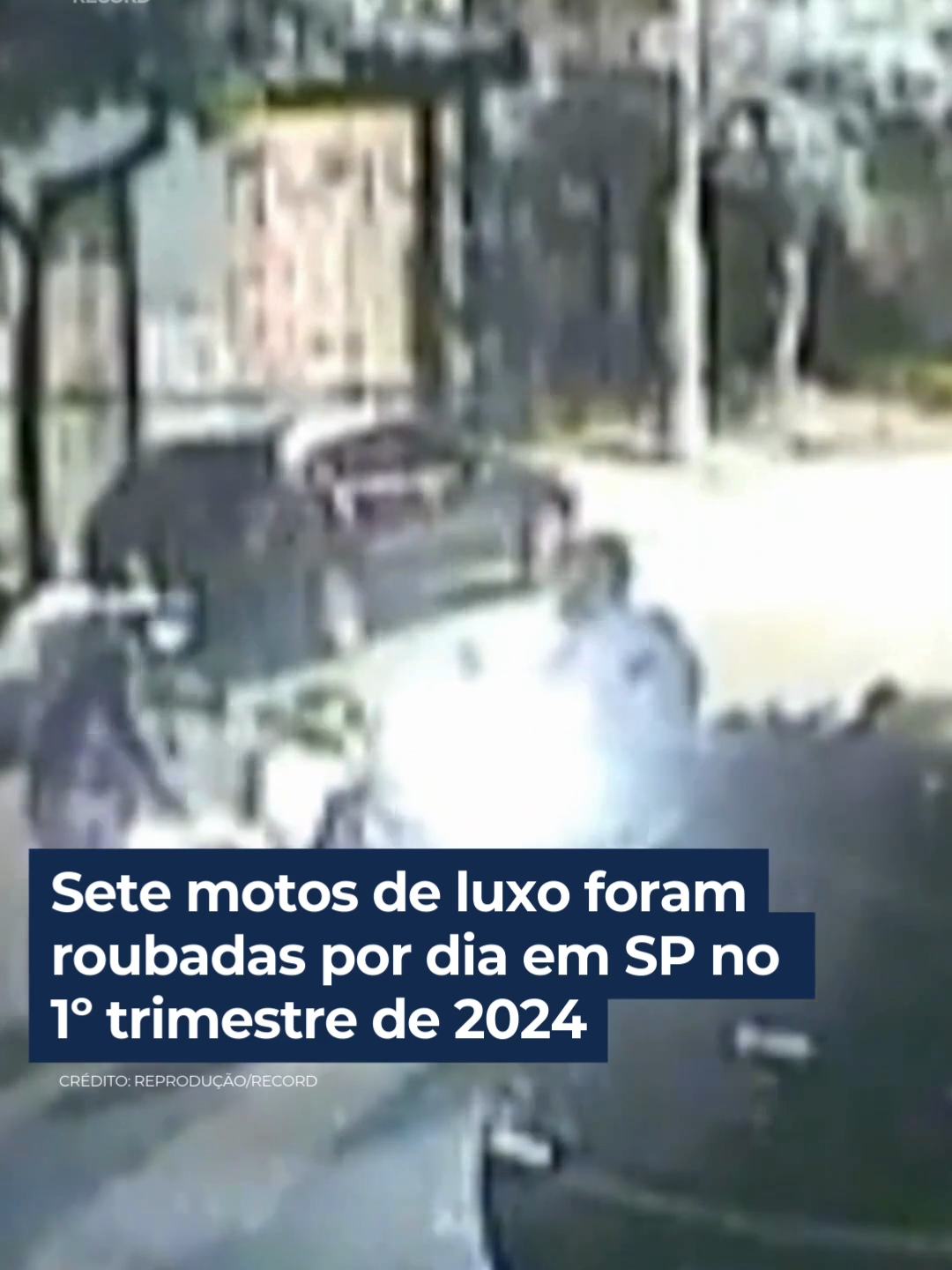 ALERTA | Nos primeiros três meses do ano, sete motos foram roubadas por dia em São Paulo. O aumento da violência reflete no valor dos seguros desses veículos, tão visados por criminosos. As motos chamadas ‘big trails’ são alvos frequentes por conta da sua capacidade de rodar em qualquer terreno. Acompanhe! 👉 Veja a reportagem completa no @portalr7, no @sigaplayplus e nas demais plataformas digitais do #JornalDaRecord #JR24H