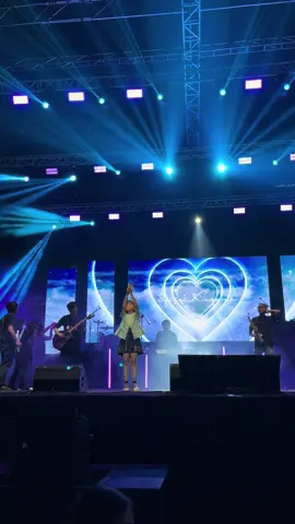 seseru ini nyanyiin lagunya uncle & aunty @Ini Beneran Project Pop 😍 #ingatlahhariini #projectpopingatlahhariini #syifa #syifakusuma #thisismygirl #fypシ゚viral #syifaingatlahhariini #ingatlahhariinisyifa #vidiosyifa #dsosialfest #dsosialfest2024 #vidiosyifa #syifaviral #anakku #trendingtiktok #fyppppppppppppppppppppppp #talentaanakku #syifakonser #konser #konsersyifa 