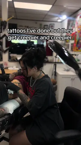 who else loves creepy tattoos 🖤 #tattootiktok #tattooartist #bugtok #gothtok 