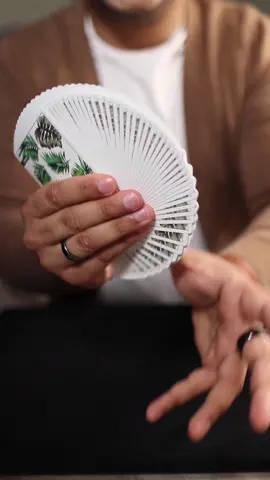 Learn this card trick that drives people NUTS! #playingcards #cardtricks #tutorial #magician #magictrick 
