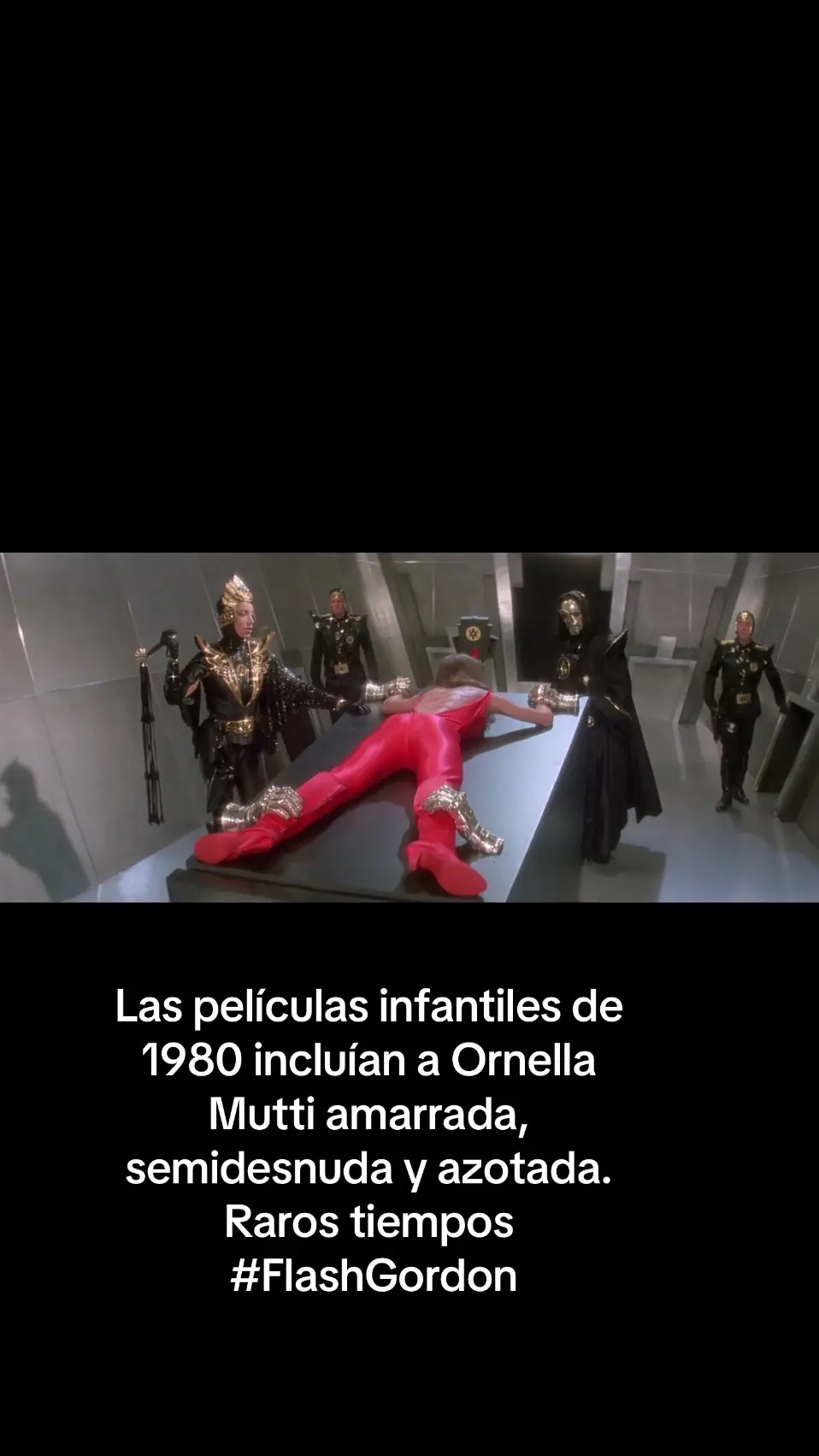 Las películas infantiles de 1980 incluían a Ornella Mutti amarrada, semidesnuda y azotada. Raros tiempos #FlashGordon 